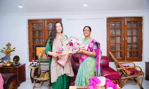 Actress Renu Desai Advocates for Gita University in Meeting with Konda Surekha