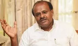 Union Minister Kumaraswamy hospitalised after nose starts bleeding at press meet