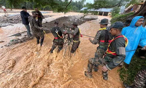 200 soldiers from Kannur DSC centre deployed for relief ops in Wayanad