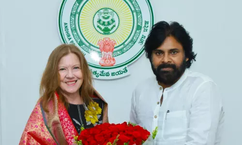 US Consul General Calls on Pawan, Discusses Investment Opportunities in AP