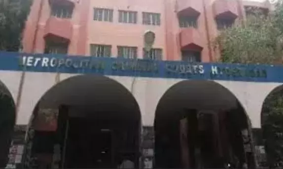 Court questions delay in issue of warrants in tapping case