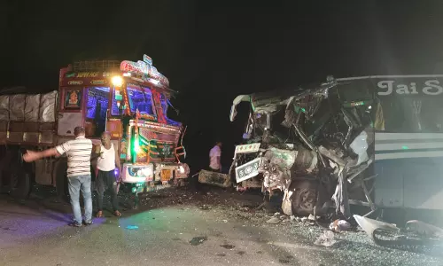 15 Passengers Injured in Suryapet Road Accident