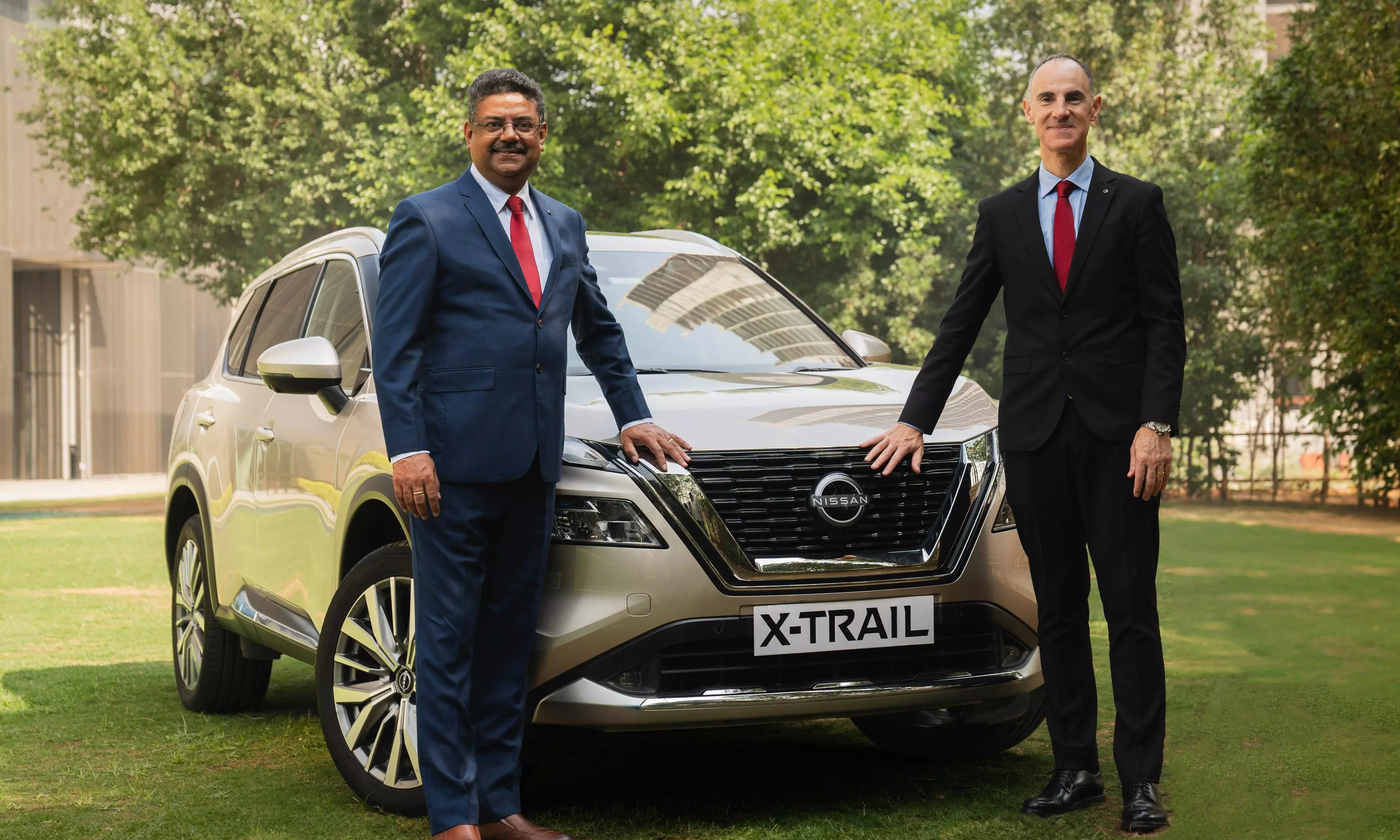 Nissan X-TRAIL Features, Colors, On-Road Price In India Nissan X-TRAIL Features, Colors, On-Road Price In India