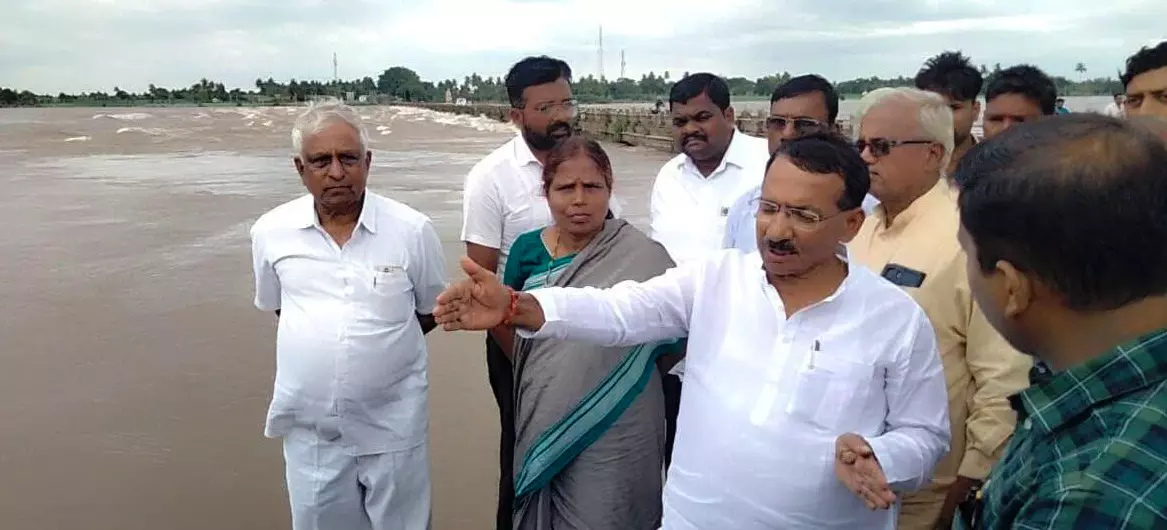 Bagalkot Floods: Effective Management, Relief Centres Aid 2,499 Bagalkot Floods: Effective Management, Relief Centres Aid 2,499