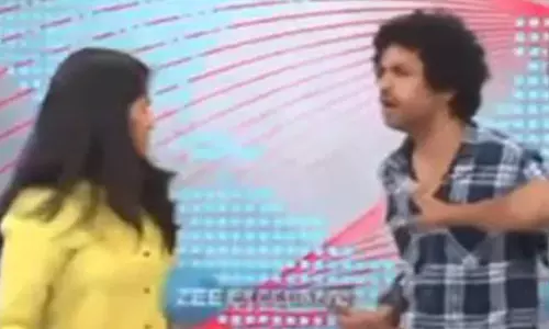 Tollywood actress throws chappal at RJ