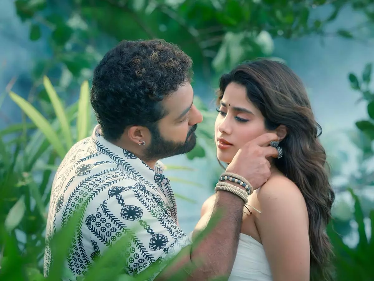 Devara Song Perfectly Captures NTR-Janhvi Chemistry