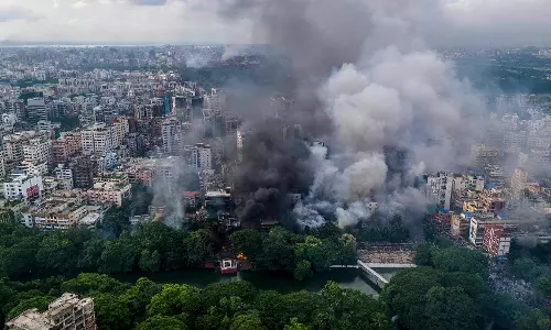 Indo-Bangladesh Trade Halted Amid Crisis