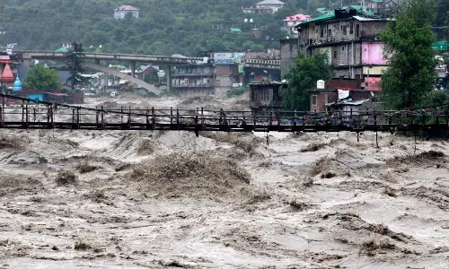Himachal: Moderate flash flood risk in 7 districts, MeT issues orange alert of very heavy rain