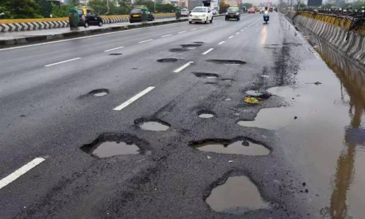 Damaged roads and unfinished works turn nightmare for commuters