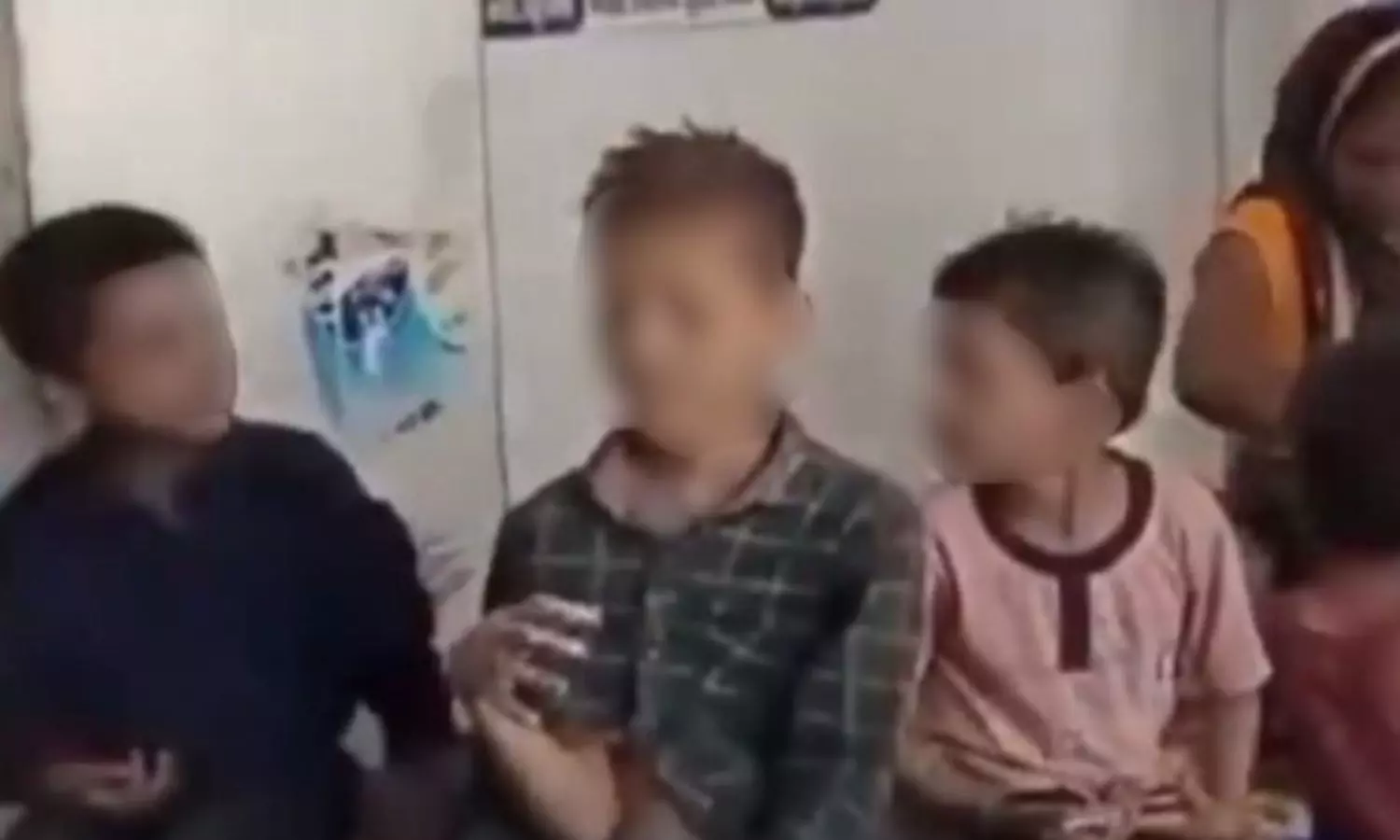 5 Kids Hurt in Explosion While Trying to Make Bombs Watching Youtube