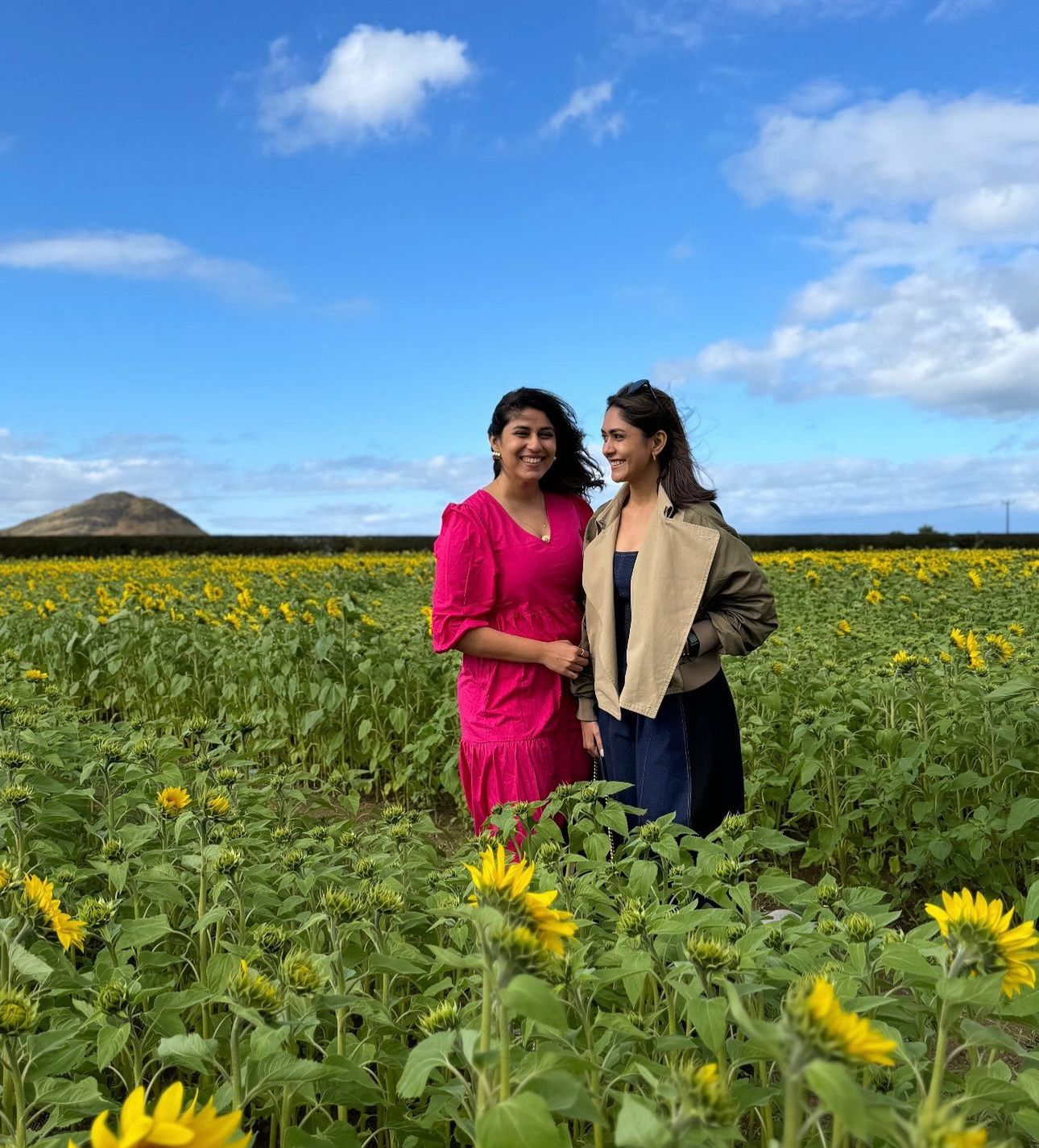 Angel alert! Mark your presence, Mrunal Thakur fans!