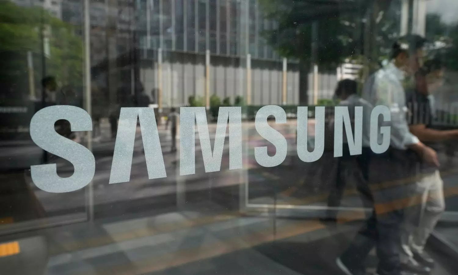 Samsung recalling more than 1 million electric ranges after numerous fire, injury reports Samsung recalling more than 1 million electric ranges after numerous fire, injury reports