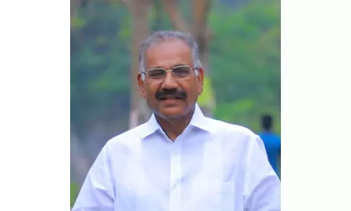 Kerala Minister breaks down while consoling kin of landslide victims