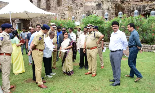 CS reviews Independence Day arrangements at Golconda Fort