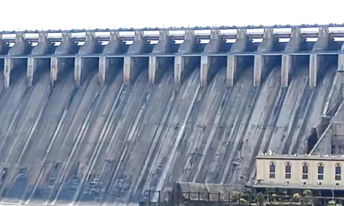 Sagar, Srisailam gates closed as inflows fall