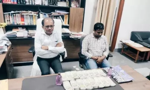 Hyderabad: Rangareddy joint collector, senior assistant collector in ACB trap