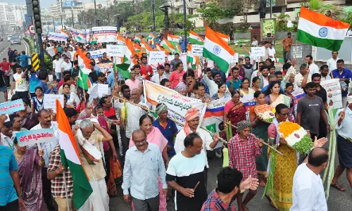 Har Ghar Tiranga Yatra held on Vizag beach road