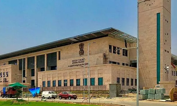 deccanchronicle.com - DC Correspondent - High Court Issues Notices Over Fake e-Stamp Row