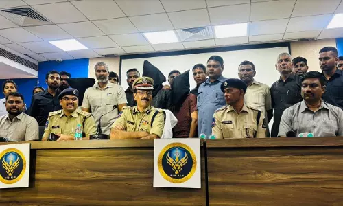 Three, Including a Nigerian, Arrested With Drugs Worth Rs.1.10 Crore