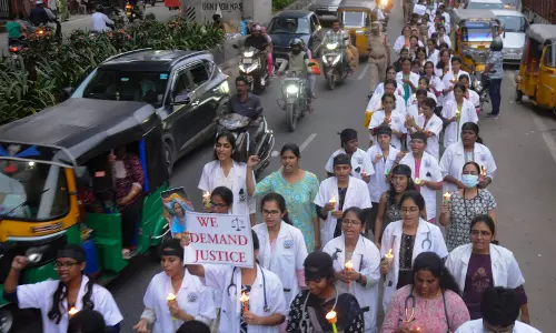 Hyderabad: Junior Doctors’ Strike Continues Amid Independence Day Protests