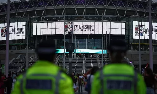 Taylor Swifts Eras tour returns in London after foiled terror plot