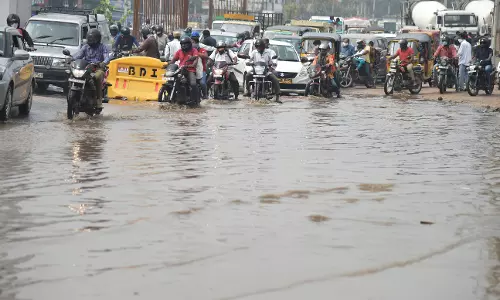 Heavy Rains Pound Rayalaseema, More Rains for AP