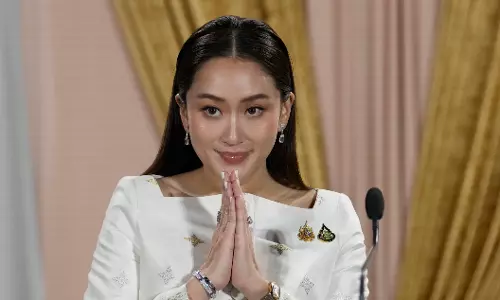 Paetongtarn Shinawatra takes office as Thailand prime minister