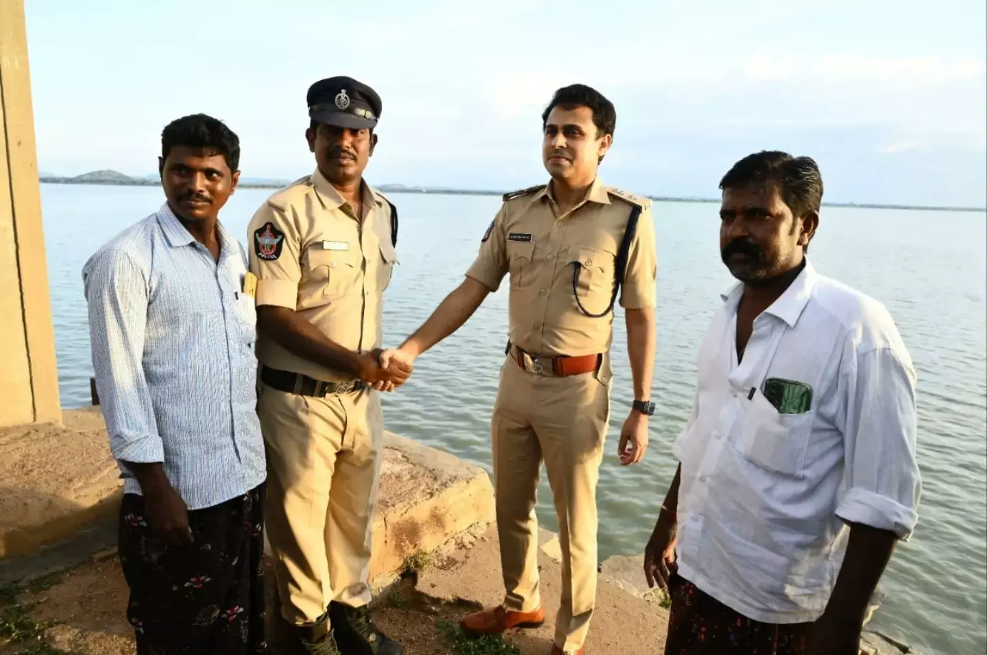 Kurnool SP Observes Gajula Dinne Gates Kurnool SP Observes Gajula Dinne Gates