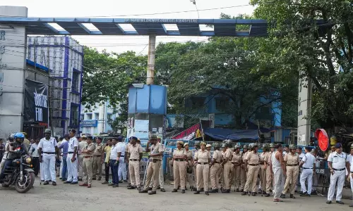 Former RG Kar hospital official moves HC, seeks ED probe against ex-principal