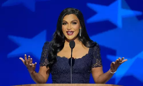 Mindy Kaling hosts primetime portion of Democratic National Convention Mindy Kaling hosts primetime portion of Democratic National Convention