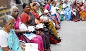 Telangana Government Workers Reject Centre’s Pension Plan