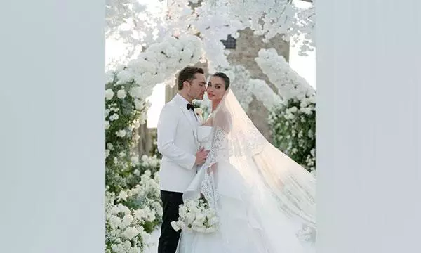 Amy Jackson, Ed Westwick say I Do: First look at their dreamy Italian wedding