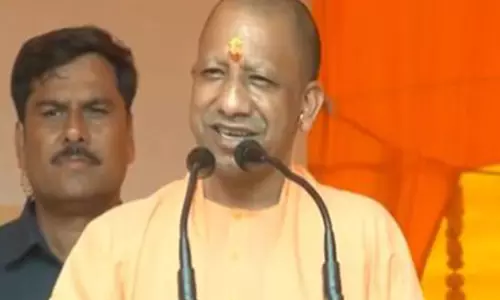 Batenge to Katenge: CM Yogi makes strong unity pitch at Agra rally