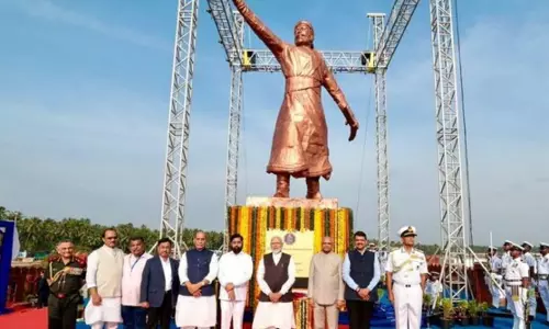 Indian Navy Deputes Team to Investigate Collapse of Shivaji Statue in Maharashtras Sindhudurg Indian Navy Deputes Team to Investigate Collapse of Shivaji Statue in Maharashtras Sindhudurg
