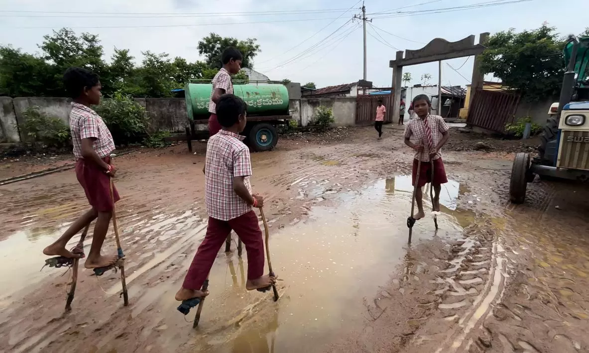 Adivasi Game ‘Khodang’ Fades into history,  courtesy pucca roads