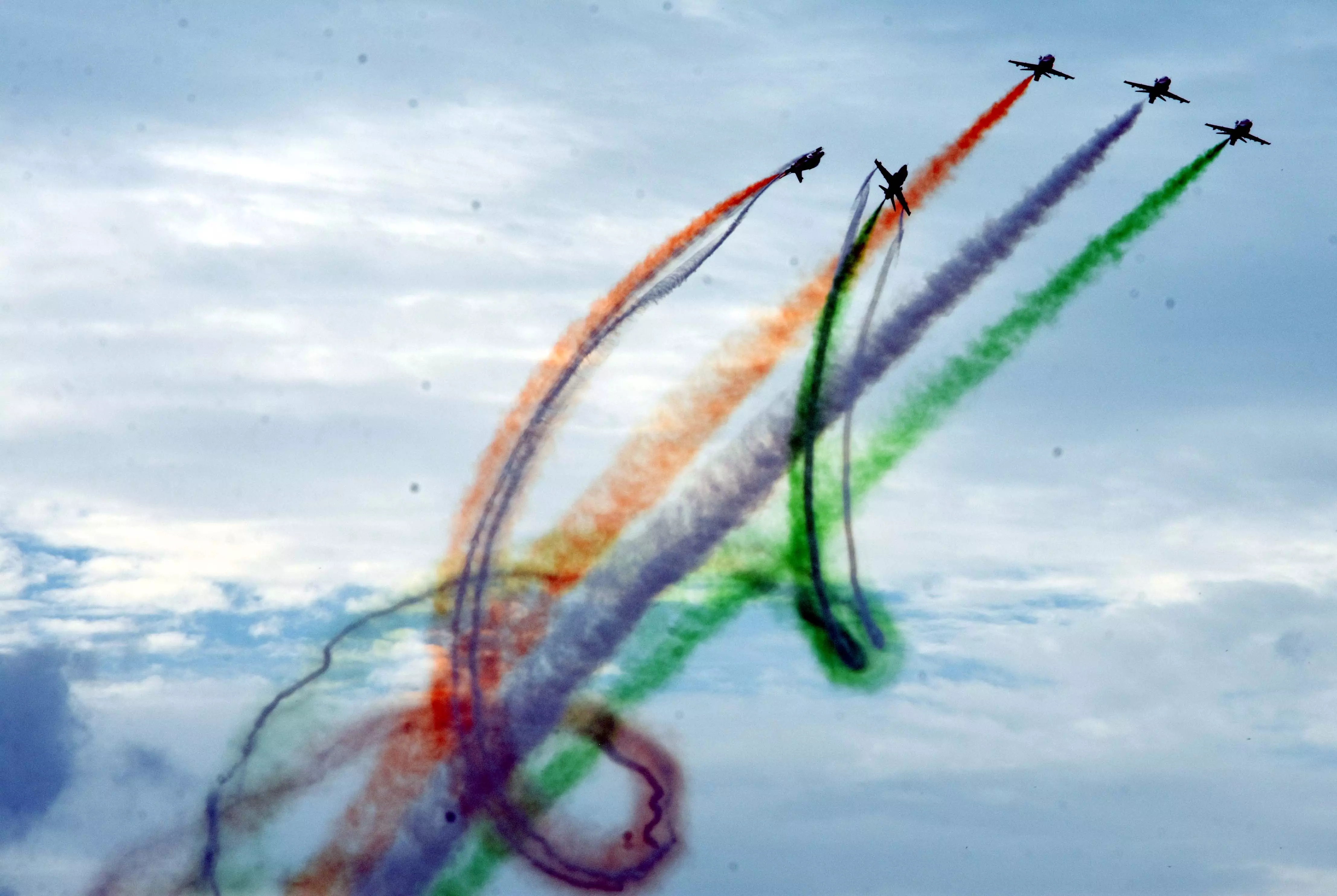 Karnataka: Surya Kiran team air show dazzles at Bidar fort Karnataka: Surya Kiran team air show dazzles at Bidar fort
