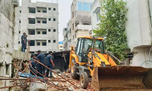Hyderabad: HYDRAA demolishes illegal structures in Ramnagar
