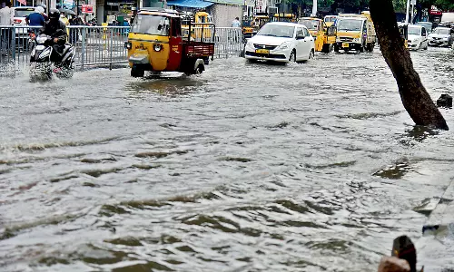 Red Cross Reaches Slum Dwellers Affected by Heavy Rains
