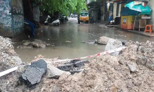 Hyderabad: Incomplete civic works adding to the rain-induced problems Hyderabad: Incomplete civic works adding to the rain-induced problems