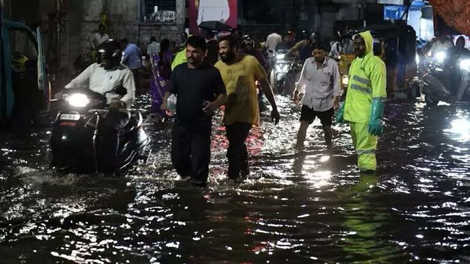 Hyderabad Forecast: Light to Moderate Rain and Gusty Winds