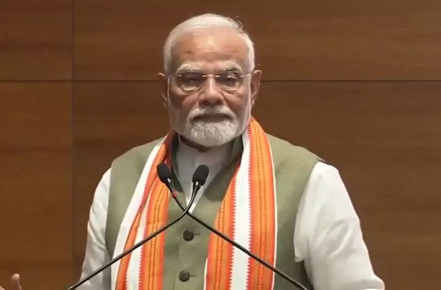 Cabinet allocates Rs 70,000 crore to build 62,500 km of roads Cabinet allocates Rs 70,000 crore to build 62,500 km of roads