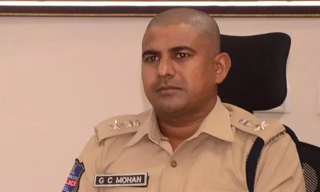 Telangana: DCP Counselled Rowdysheeters Telangana: DCP Counselled Rowdysheeters