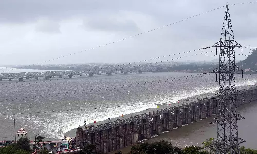 Second Flood Warning Withdrawn at Prakasam Barrage
