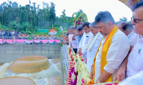 Karanataka CM Commissions Yettinahole Water Project