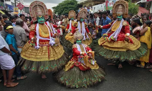 Kerala Kicks Off Onam with Vibrant Athachamayam Parade