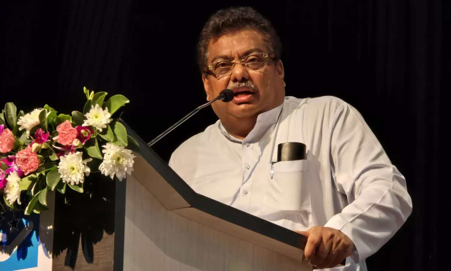 Minister Patil pushes for key Karnataka railway projects Minister Patil pushes for key Karnataka railway projects