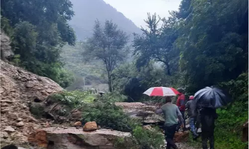 Stranded Malayalees rescued in Uttarakhand