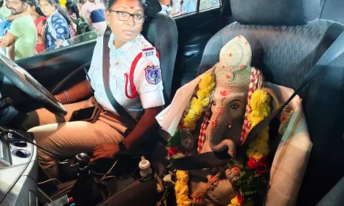 Rachakonda Police Shares Pic of Ganesha Wearing Seat Belt to Promote Safe Driving Rachakonda Police Shares Pic of Ganesha Wearing Seat Belt to Promote Safe Driving