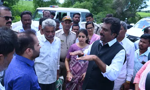 Minister Minister Rahim Khan Assesses Malegaon Damage, Rs 5 Cr PHC Approved