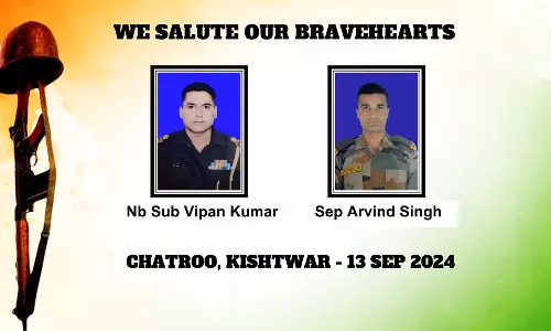 Gunfight with suspected militants leaves two Indian soldiers dead in Kashmir